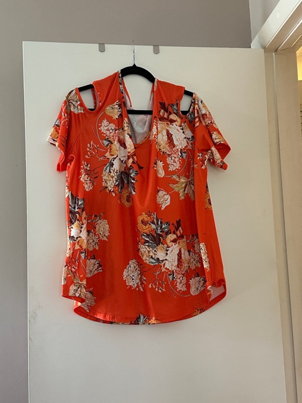 47. Unbranded Cold Shoulder V-neck Floral